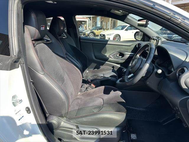 Toyota Gr Yaris 2021-02 7454554-6