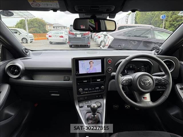 Toyota Gr Yaris 2025-04 7500716-1