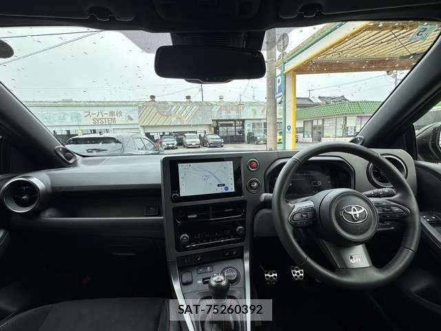 Toyota Gr Yaris 2025-05 7723660-6