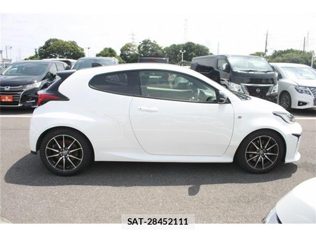 Toyota Gr Yaris 2022-01 7876631-9