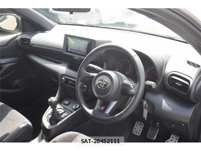 Toyota Gr Yaris 2022-01 7876631-18