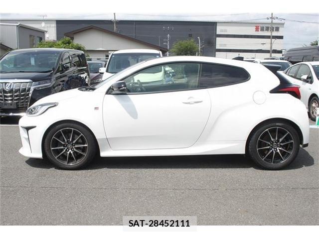 Toyota Gr Yaris 2022-01 7876631-6