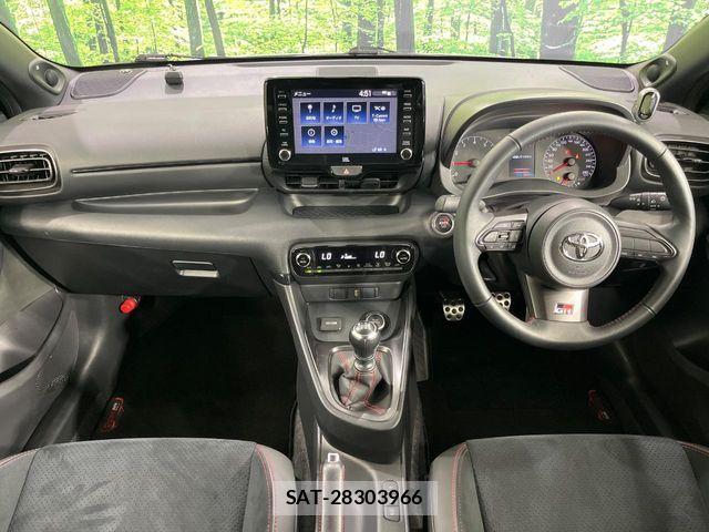 Toyota Gr Yaris 2021-01 7961858-1