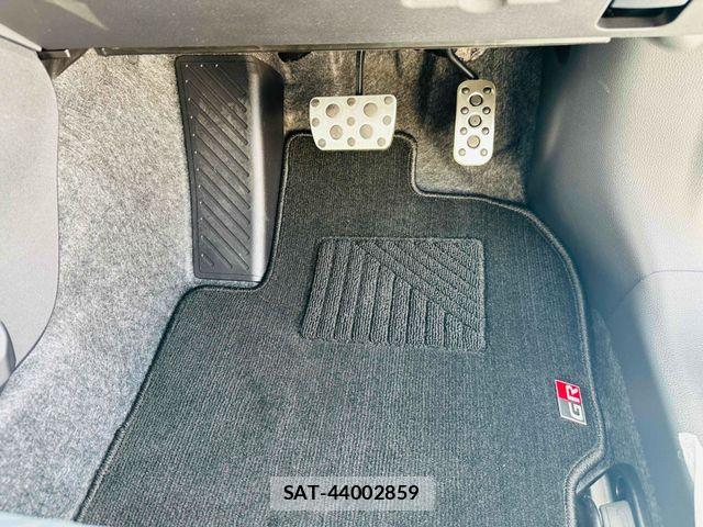 Toyota Gr Yaris 2026-07 7979342-13