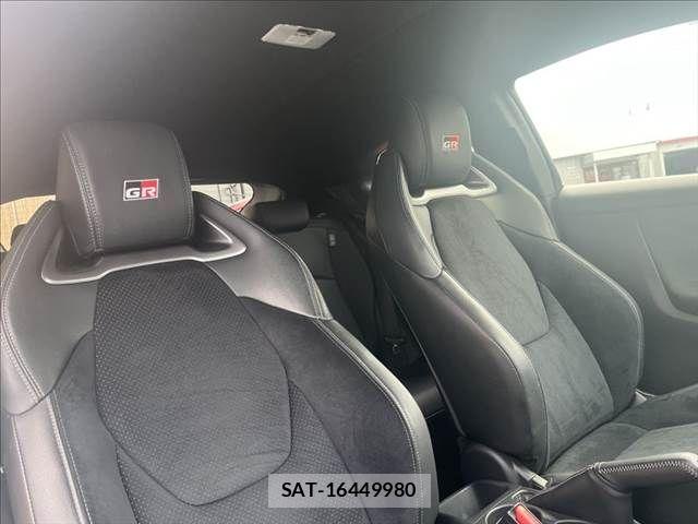 Toyota Gr Yaris 2021-02 8035739-6