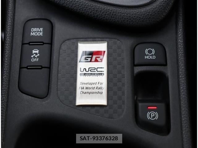 Toyota Gr Yaris 2020-10 8035741-10