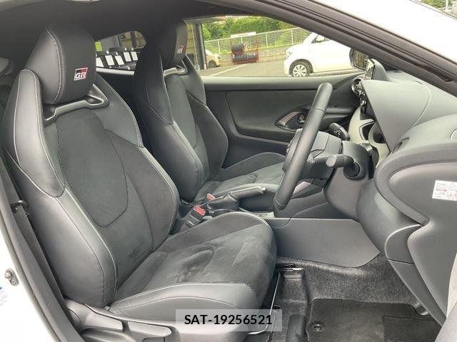 Toyota Gr Yaris 2023-05 8035734-9