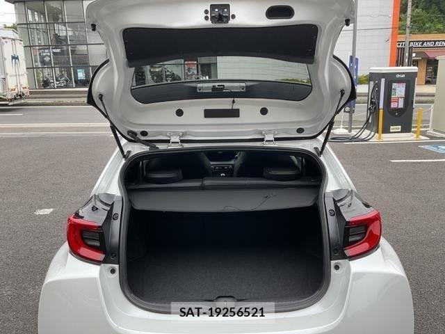 Toyota Gr Yaris 2023-05 8035734-11