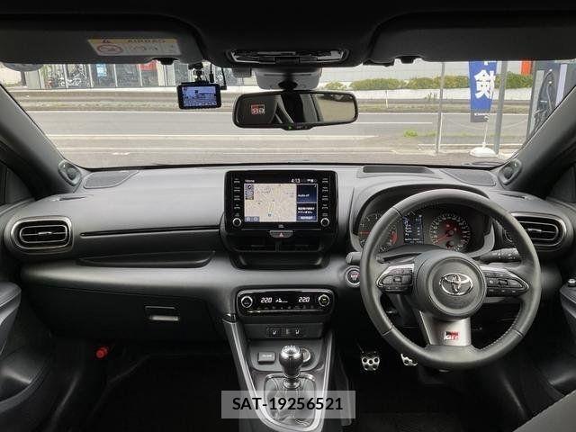 Toyota Gr Yaris 2023-05 8035734-1
