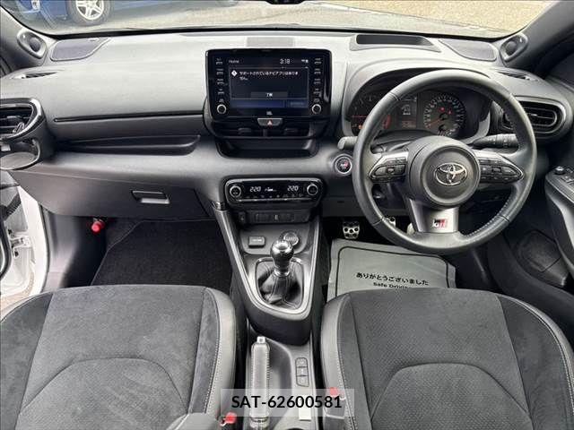 Toyota Gr Yaris 2021-05 8035738-2