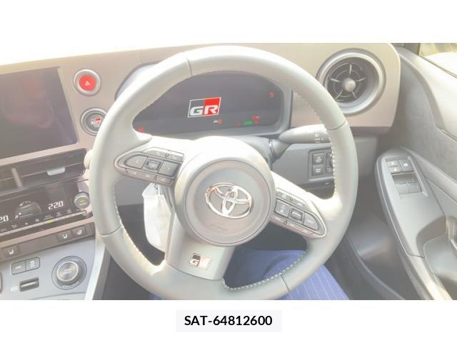 Toyota Gr Yaris 2024-11 8035733-13