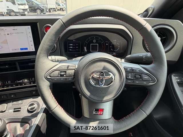 Toyota Gr Yaris 2025-07 8073860-14