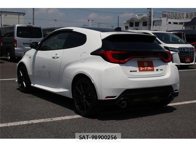 Toyota Gr Yaris 2024-09 8073861-11