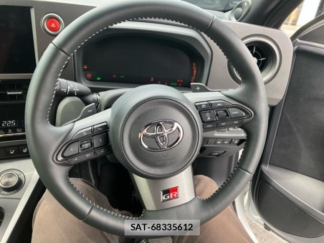 Toyota Gr Yaris 2024-07 8073863-8