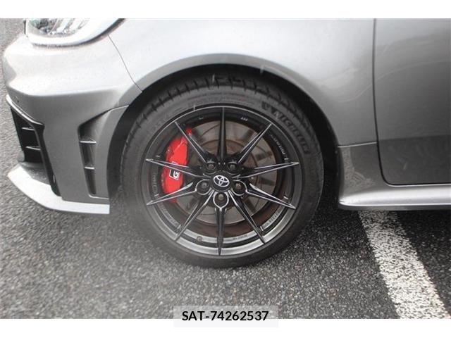 Toyota Gr Yaris 2025-08 8207665-18