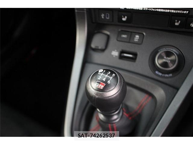 Toyota Gr Yaris 2025-08 8207665-1