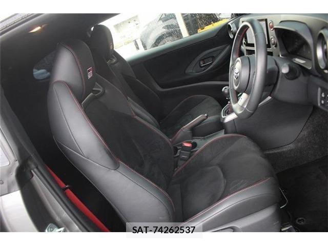 Toyota Gr Yaris 2025-08 8207665-27