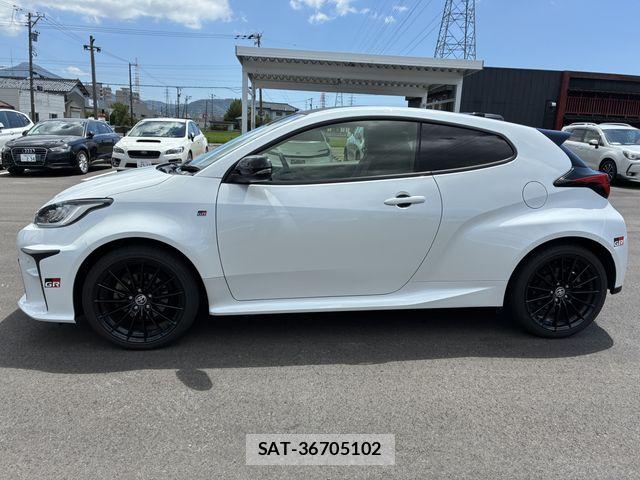 Toyota Gr Yaris 2021-07 8207668-11