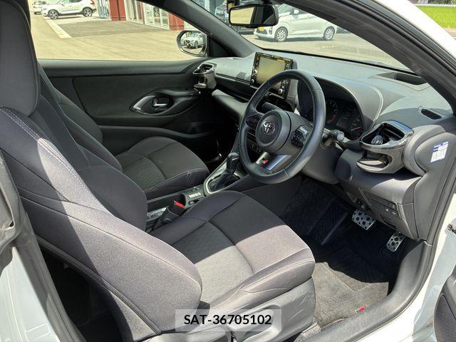Toyota Gr Yaris 2021-07 8207668-14