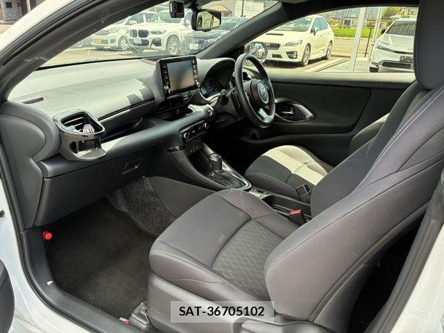 Toyota Gr Yaris 2021-07 8207668-17