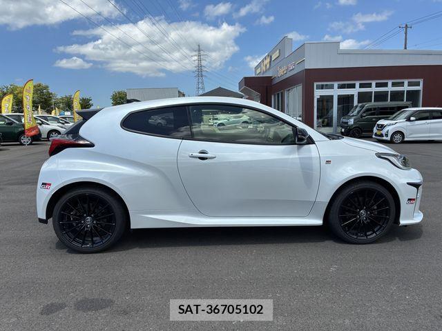 Toyota Gr Yaris 2021-07 8207668-7