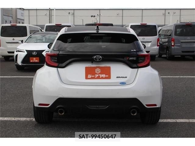 Toyota Gr Yaris 2023-09 8230181-11