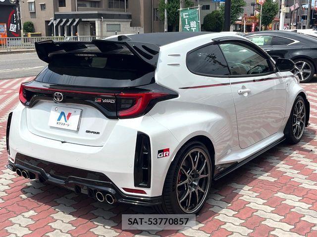 Toyota Gr Yaris 2022-04 8314607-16