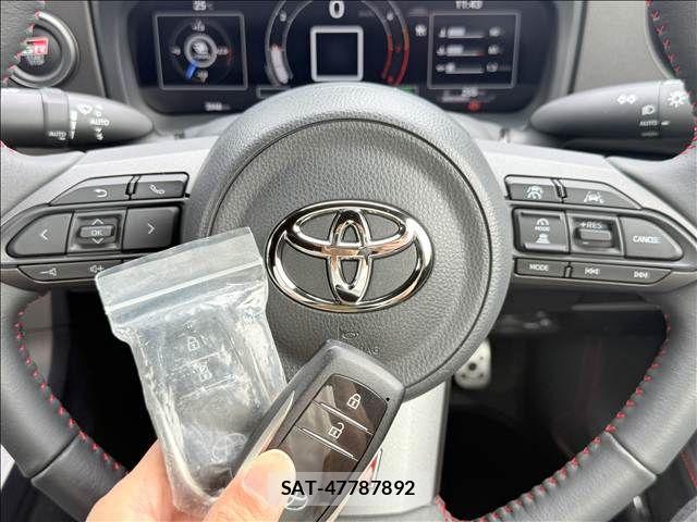 Toyota Gr Yaris 2025-03 8335969-17