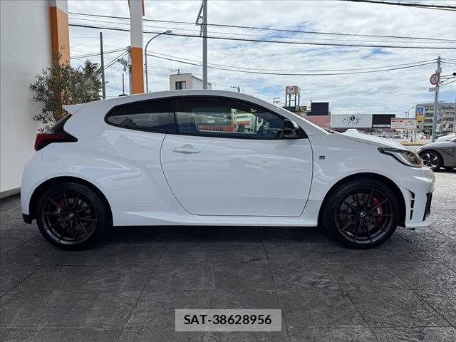 Toyota Gr Yaris 2024-05 8366073-10