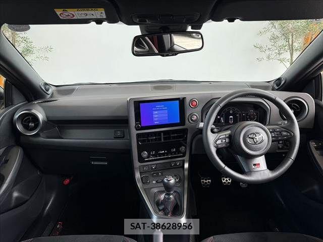 Toyota Gr Yaris 2024-05 8366073-1
