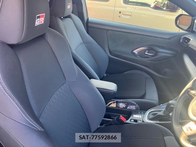 Toyota Gr Yaris 2023-04 8366078-11