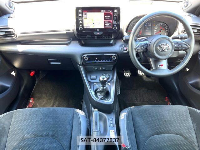 Toyota Gr Yaris 2021-04 8366074-1