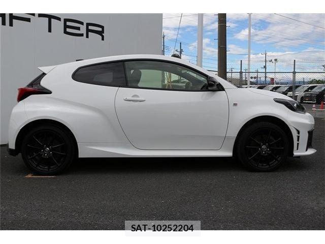 Toyota Gr Yaris 2025-06 8371691-8