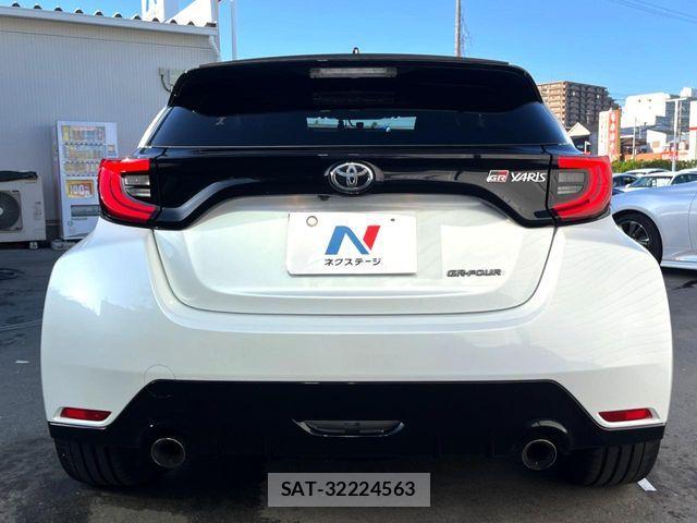 Toyota Gr Yaris 2022-07 8438158-14