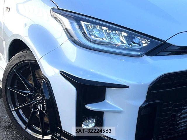 Toyota Gr Yaris 2022-07 8438158-15