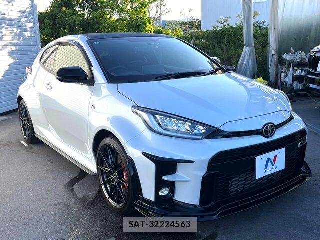 Toyota Gr Yaris 2022-07 8438158-17