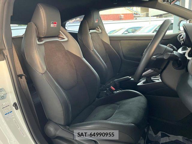 Toyota Gr Yaris 2021-05 8525012-8