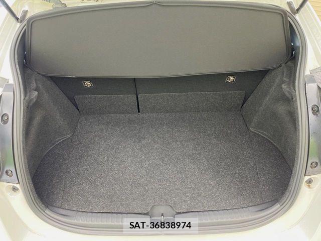 Toyota Gr Yaris 2023-03 8525013-12