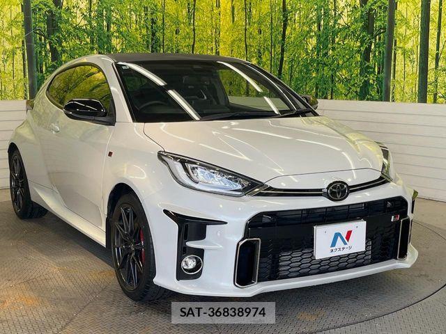 Toyota Gr Yaris 2023-03 8525013-18