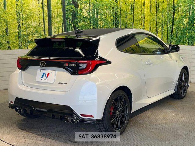 Toyota Gr Yaris 2023-03 8525013-19
