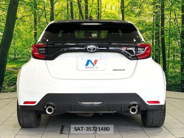 Toyota Gr Yaris 2021-02 8562039-14