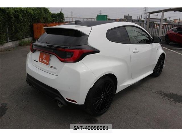 Toyota Gr Yaris 2025-08 8626917-12