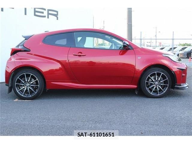 Toyota Gr Yaris 2021-04 8626915-8