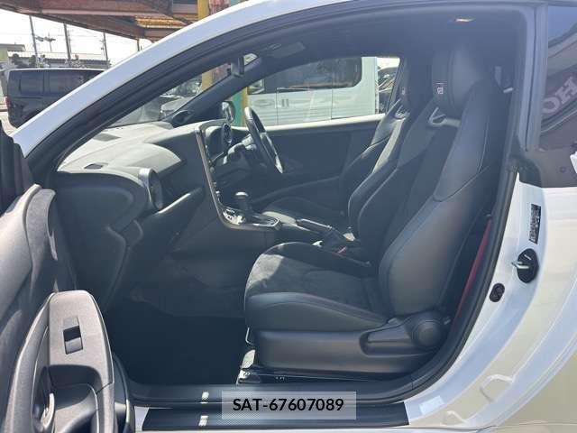 Toyota Gr Yaris 2025-06 8659269-5