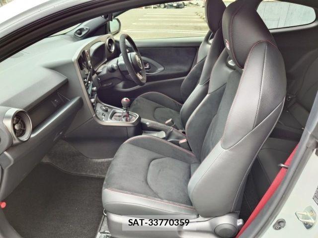 Toyota Gr Yaris 2025-10 8796057-10