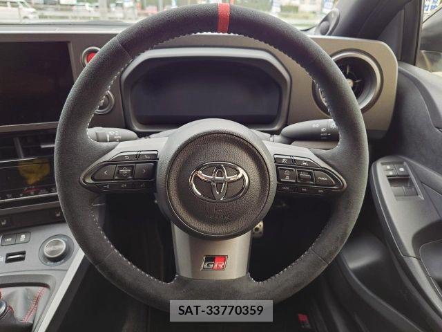 Toyota Gr Yaris 2025-10 8796057-7