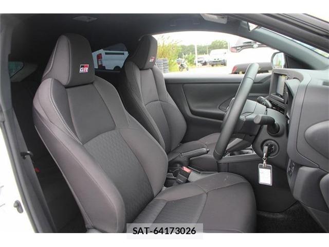 Toyota Gr Yaris 2025-04 8796058-18