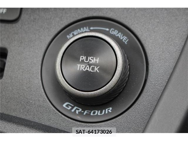 Toyota Gr Yaris 2025-04 8796058-26