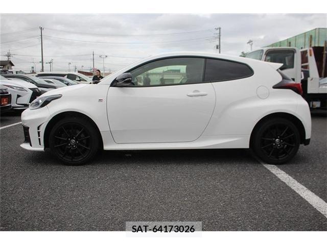 Toyota Gr Yaris 2025-04 8796058-6