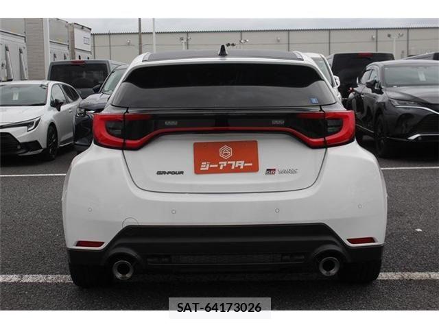 Toyota Gr Yaris 2025-04 8796058-7